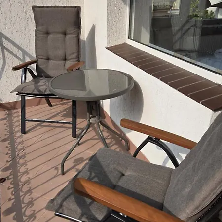 Kasztanowa 2 Appartement *